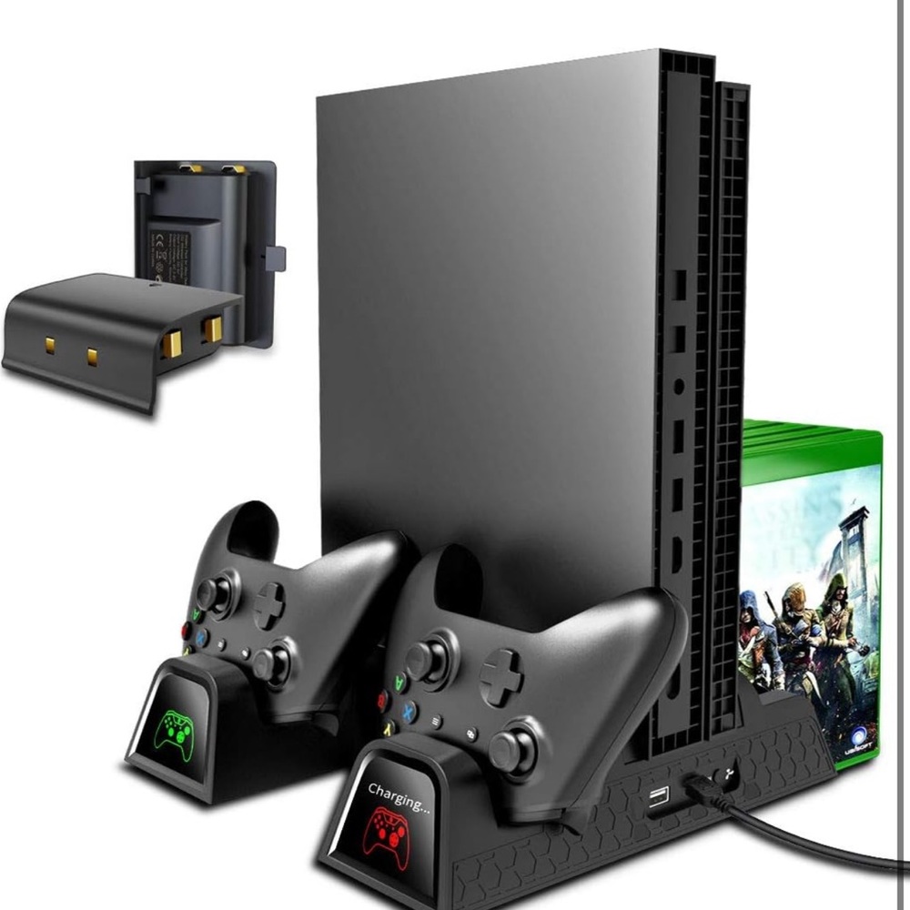 OIVO Vertical Xbox One/S/X Controller Cooling & Charging Game Organizer Stand